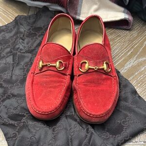 Women’s Gucci Loafer.
